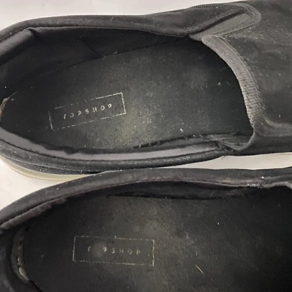 Topshop Women's Chunky Platform Slip On Faux Suede Black Sneaker Size US 9.5